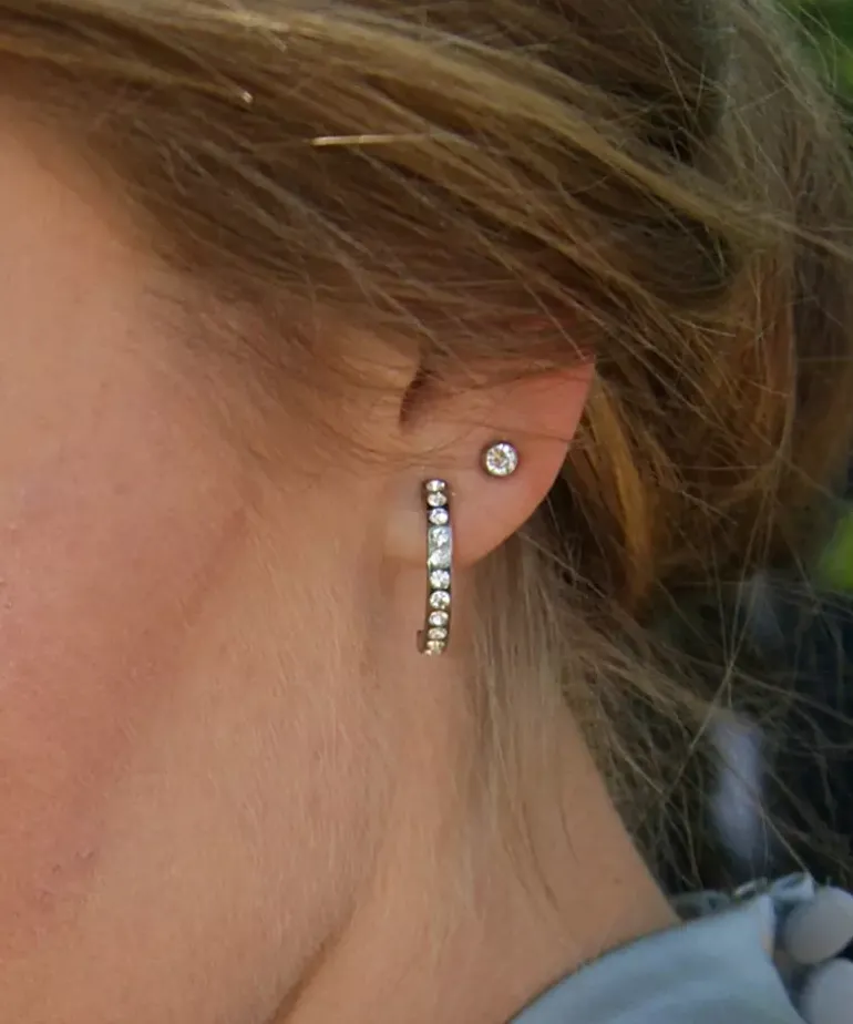 Bezel Øreringe 4 mm